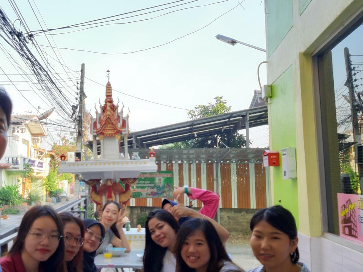 Natcha Place Thammasat Rangsit Банкок Екстериор снимка